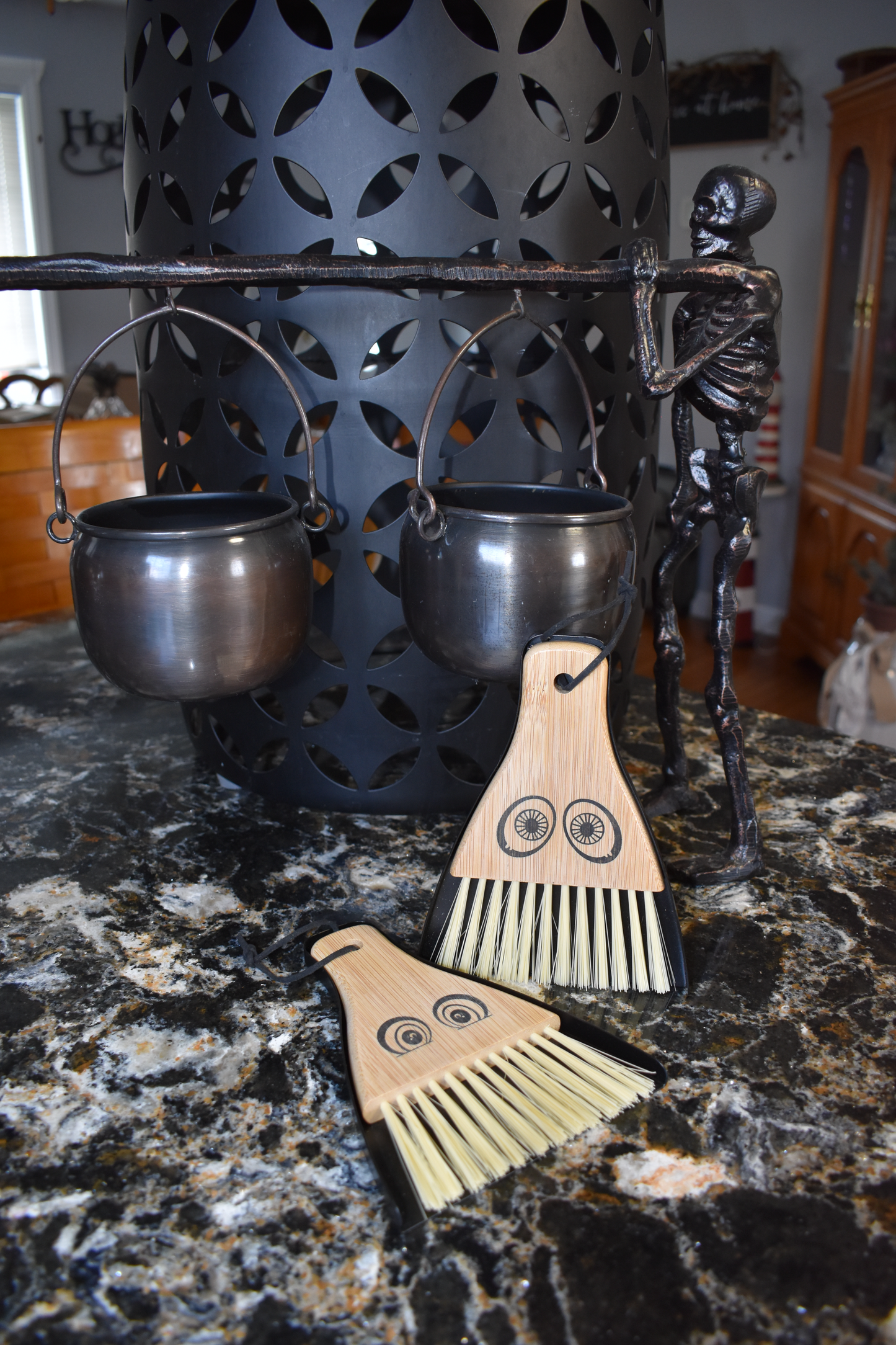 Monster Hand Brush and Dust Pan Set