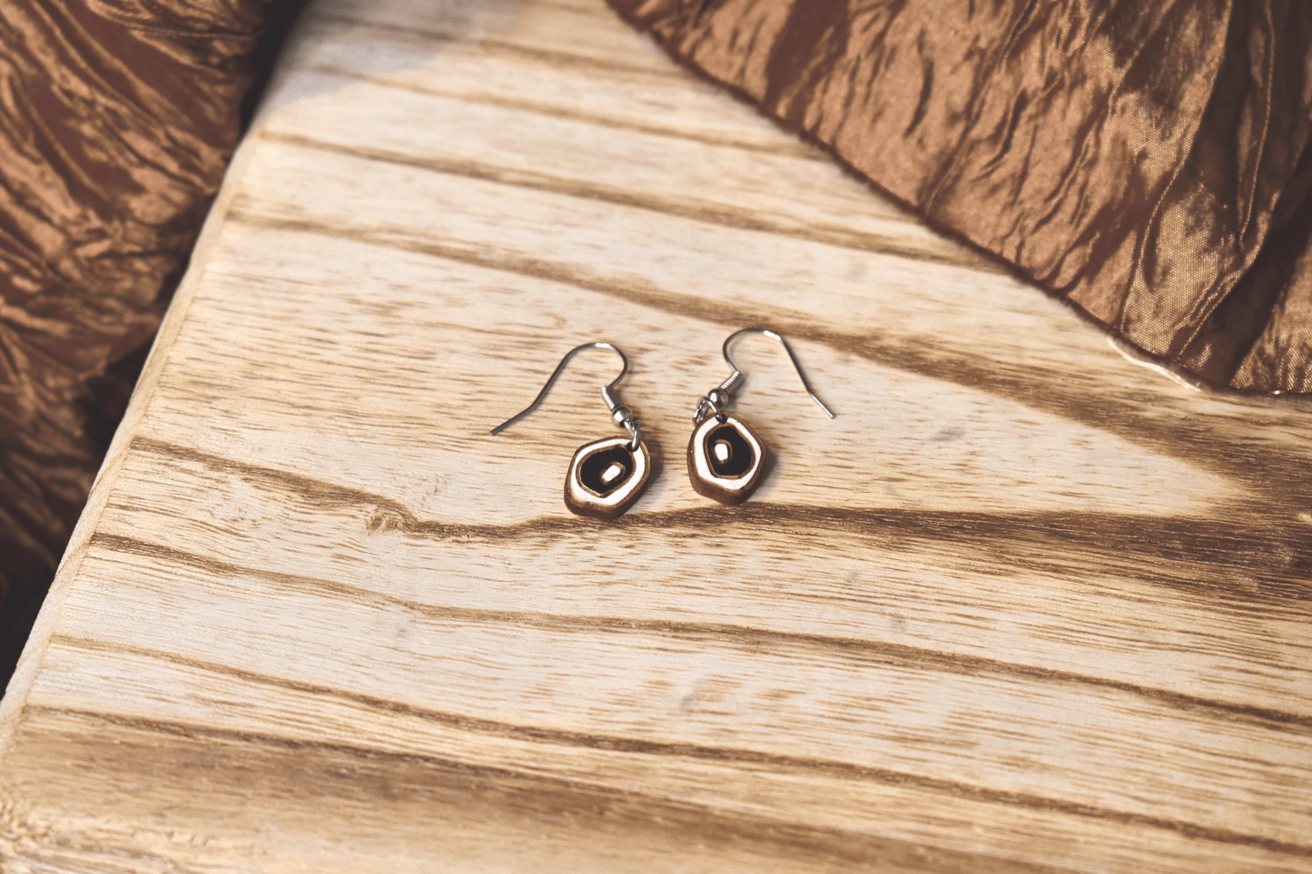 Black & White Stone Earring